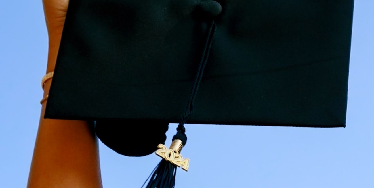 How to Throw a Memorable Graduation Party Without Breaking The Bank