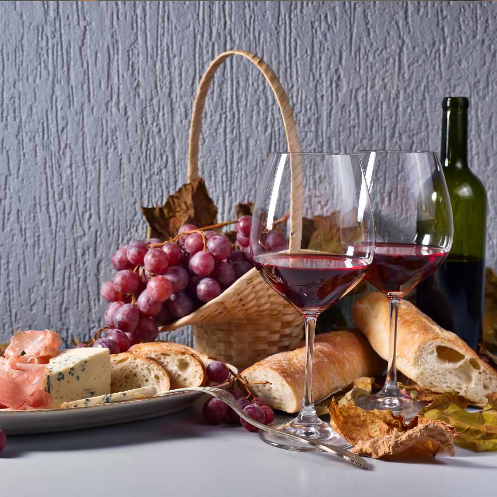 Hazelton's Gift Baskets - Gourmet gifts, gourmet, wine gifts, wines, cheese, fruits, nuts, charcuterie, Cape Breton Gift Baskets Delivery.