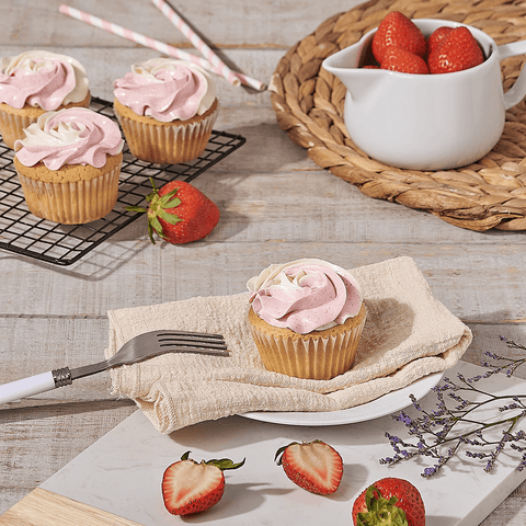 Strawberry Buttercream Cupcakes, cupcake gift, cupcake, dessert gift, dessert, cake gift, cake