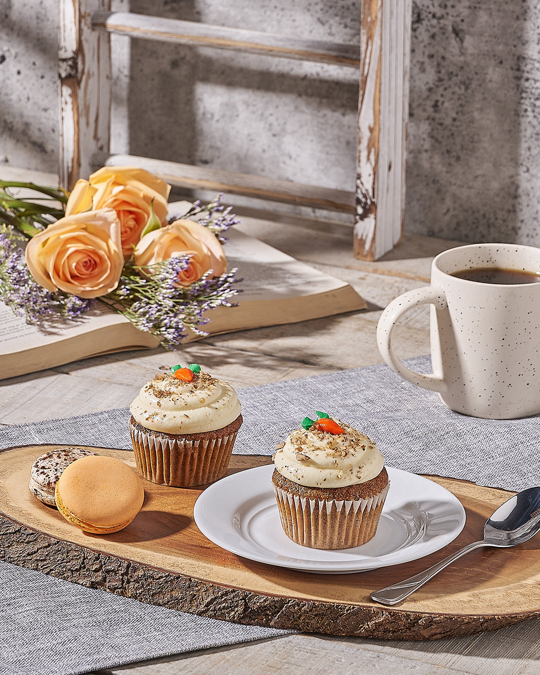 Choose gift and delivery date at checkout