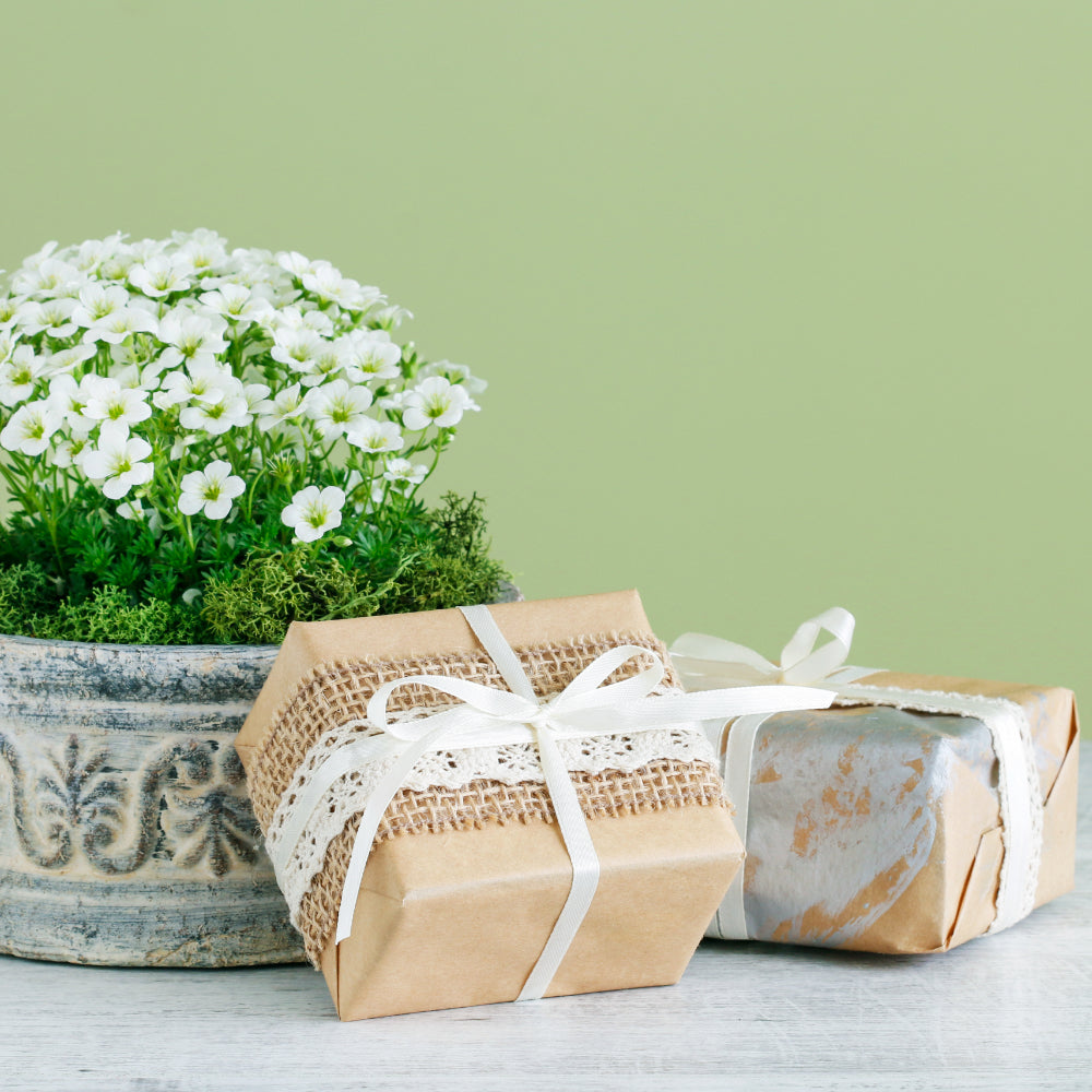 Hazelton's Gift Baskets - Gourmet gifts, gourmet, wines, spirits, cheese, flowers, St. Catharines Gift Baskets Delivery